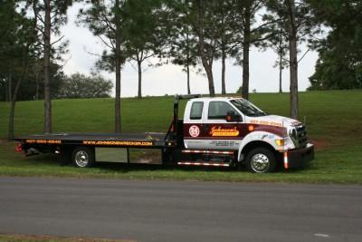 Johnson's Wrecker Service Cars, Heavy Duty and Semi Truck Towing, Orlando, Florida