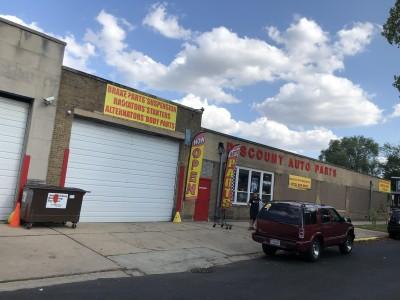 Discount Auto Warehouse, Chicago, Illinois