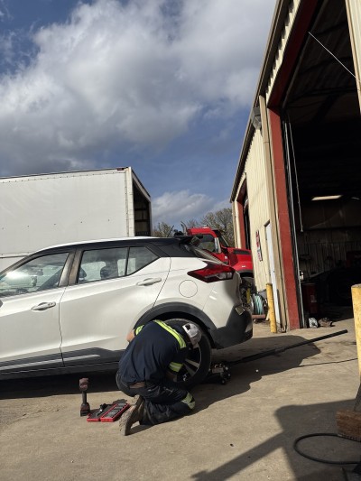 Joe's Truck & Auto Repair