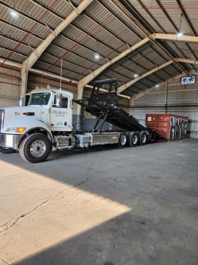 Charlie's 24hr Towing & Heavy Duty, Los Angeles, California