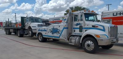 Alanis Wrecker Service, San Antonio, Texas
