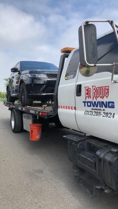 EN ROUTE TOWING, Detroit, Michigan