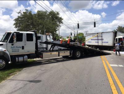 Sal's Towing, Oakland Park, Florida