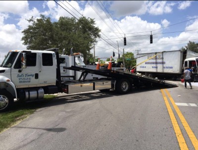 Sal's Towing