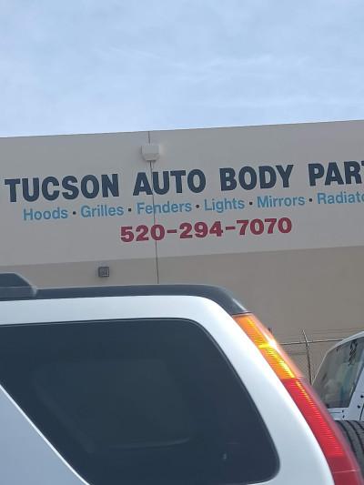 Tucson Auto Body Parts, Corona de Tucson, Arizona