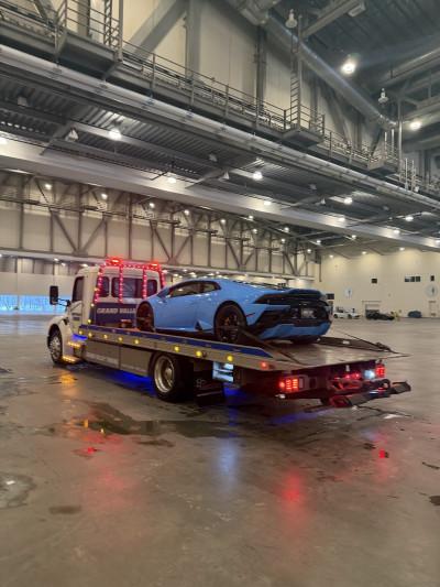 Grand Valley Towing and Transport, East Grand Rapids, Michigan