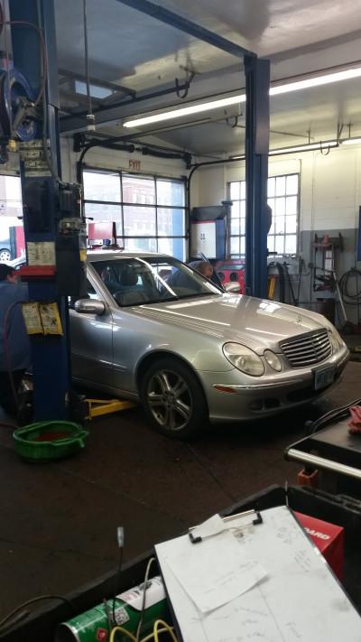 Bob's Automotive & Wrecker Service