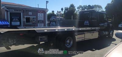 S & R Towing Inc. - Fallbrook, Fallbrook, California