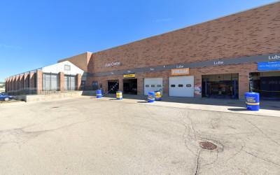 Rand Auto Center Plaza, Arlington Heights, Illinois