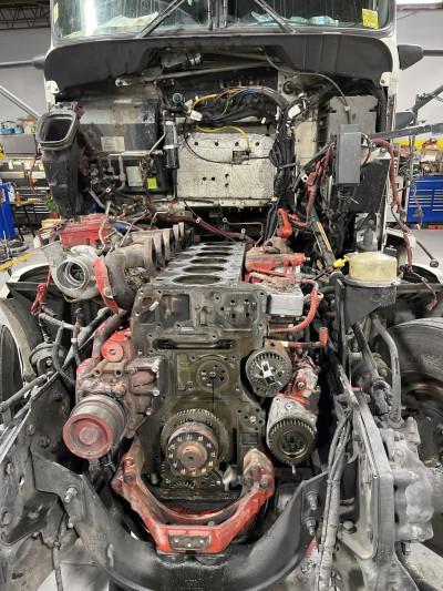 MAC TRUCK & TRAILER REPAIR, Rolling Meadows, Illinois