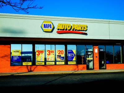 NAPA Auto Parts, Schaumburg, Illinois