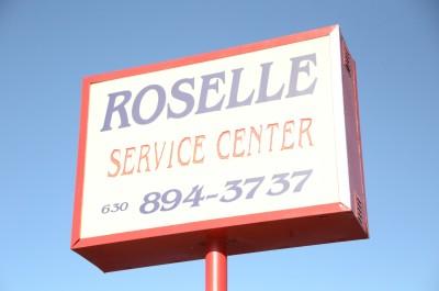 Roselle Service Center, Roselle, Illinois
