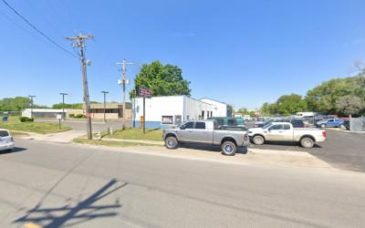 Dusty's Auto Service, St Joseph, Missouri