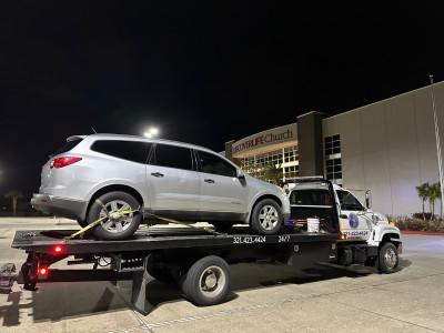 G & J Towing