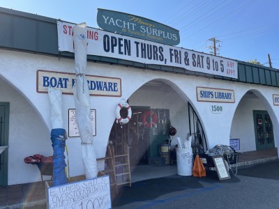 Minney's Yacht Surplus