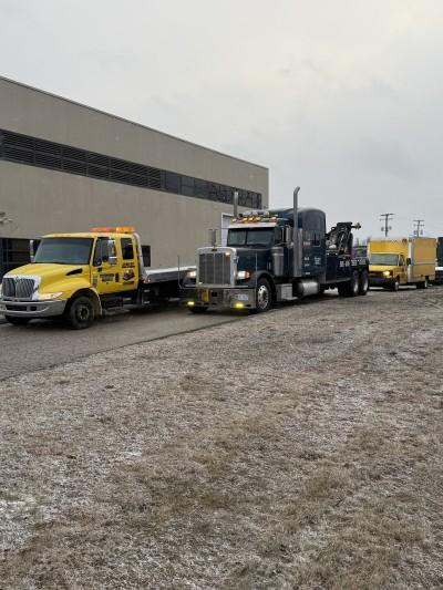 Ed's Heavy Duty Towing and Recovery