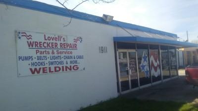 Lovell's Wrecker Repair, Grand Prairie, Texas