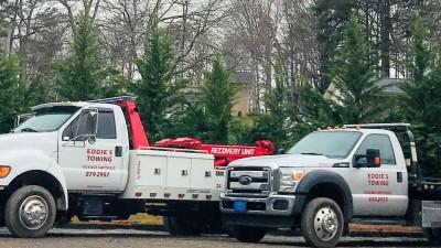 Eddie's Towing aka Eddies Body Shop