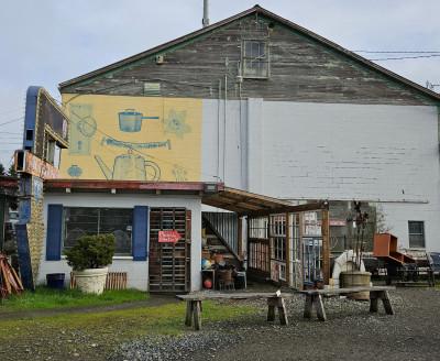 Earthwise Architectural Salvage, Tacoma, Washington