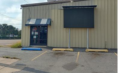 Discount Auto Nation / Julio's Auto Parts LLC, Brownsville, Texas