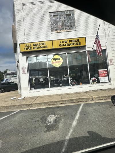 Mr. Tire Auto Service Centers, Arlington, Virginia
