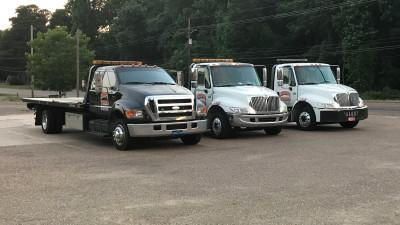 Kennys Towing