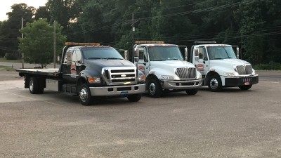Kennys Towing
