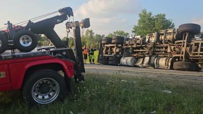 RoadRunner Towing Services Inc., Flint, Michigan