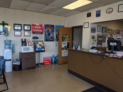 Diamond Jim's Auto & Tire Service Center