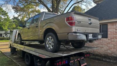 S.O.S Towing & Recovery, Conroe, Texas