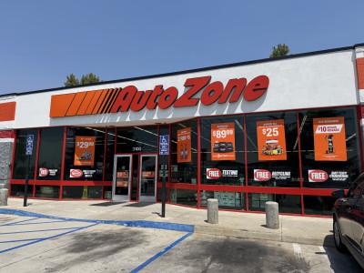 AutoZone Auto Parts, East Hemet, California