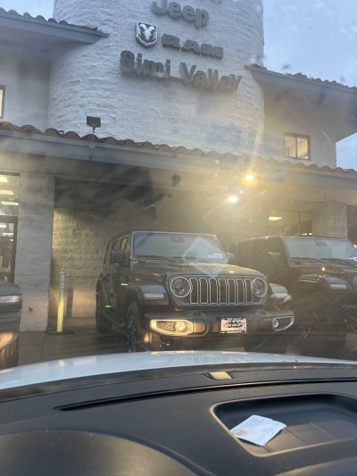 Simi Valley Chrysler Dodge Jeep RAM