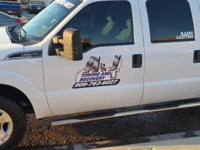 a & j towing And recovery