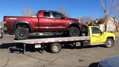 Wayne's Towing