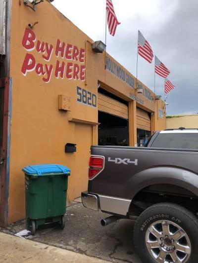 Hollywood Golden Cars and Trucks, Hollywood, Florida