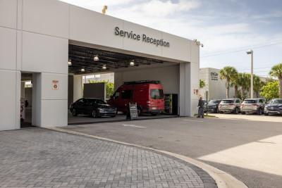 Mercedes-Benz of Miami Service Center, Miami, Florida