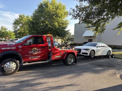 Hook "Em" Up Wrecker Services LLC, Pensacola, Florida