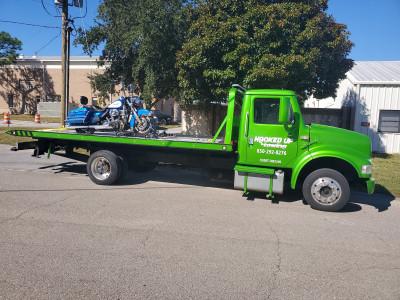 Hooked Up Towing And Transport Llc, Pensacola, Florida
