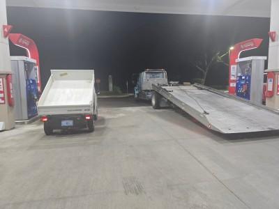 Mike's Garage & Wrecker Service, Vero Beach, Florida