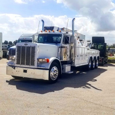 Charlie's Towing