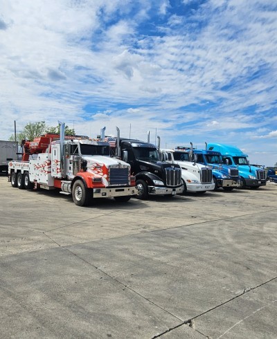 Road Ready Towing,Truck & Tire