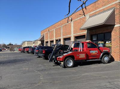 Darrell's Inc. Naperville Tow, Naperville, Illinois