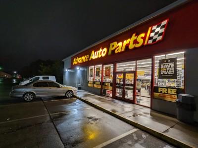 Advance Auto Parts, Lawrence, Kansas