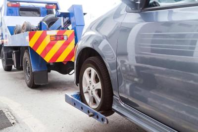 Supreme Towing Service, Louisville, Kentucky