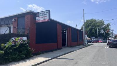 Western Ave Auto Body, Lynn, Massachusetts