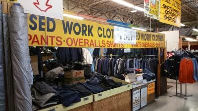 County Line Trade Center, Warren, Michigan