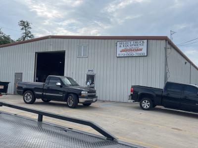 Select Truck & Equipment inc.