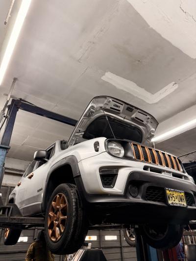 Hoyos Auto Repair, Jersey City, New Jersey