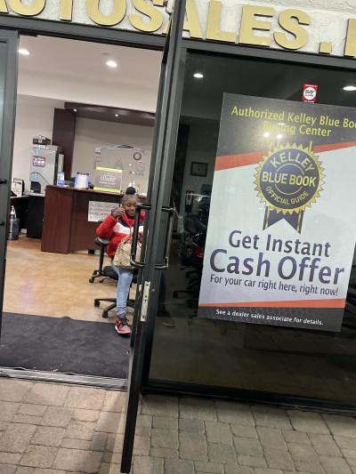 Future Auto Sales, Glendale, California