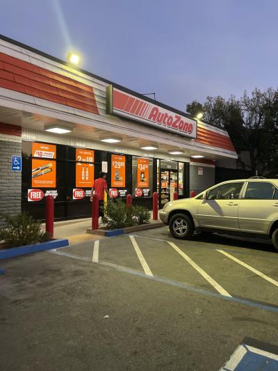 AutoZone Auto Parts, Glendale, California